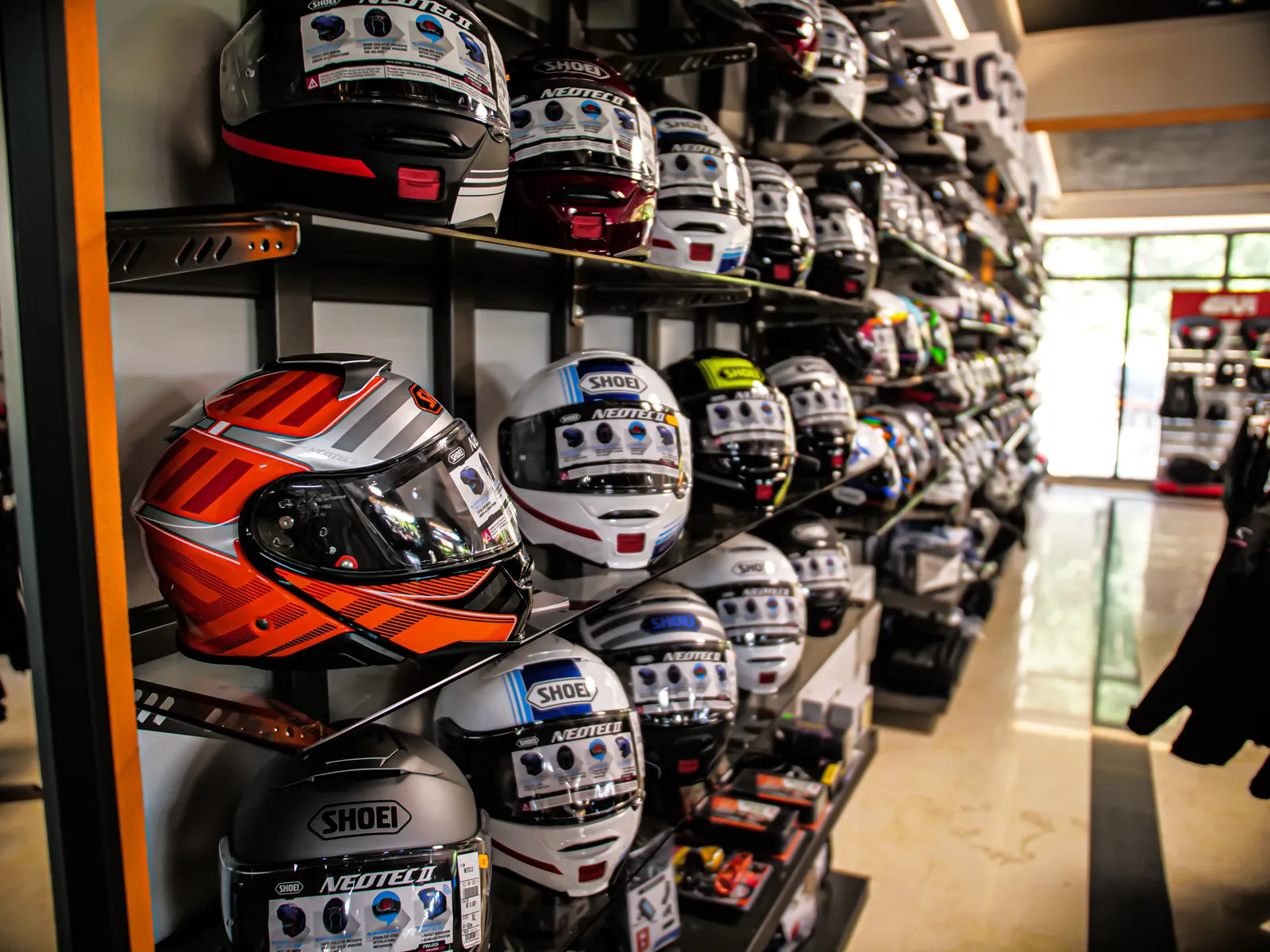 Shoei Competence Center