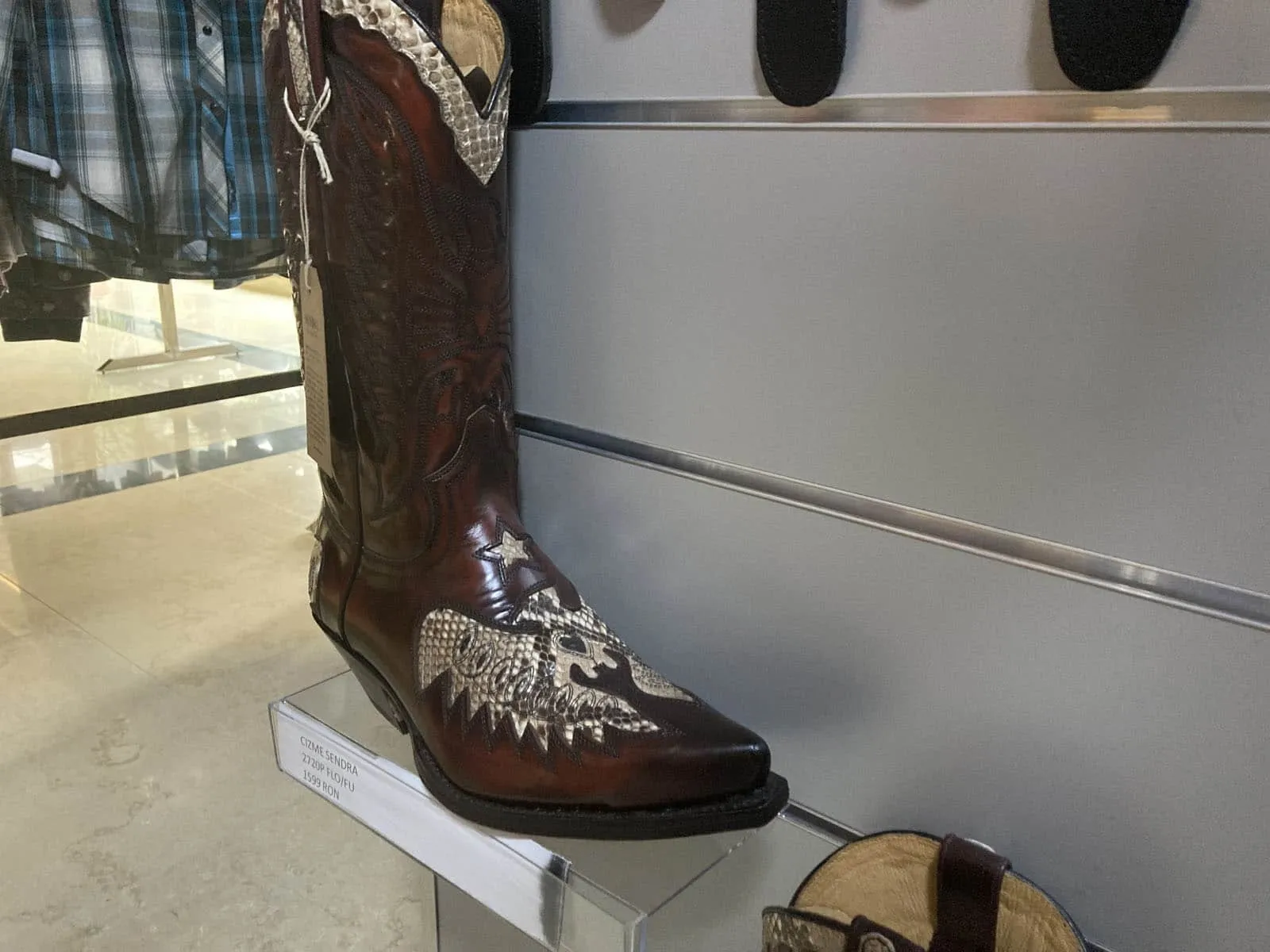Cizme Exotice / Cowboy SENDRA BOOTS 2720 Florentic Fuchsia Boa