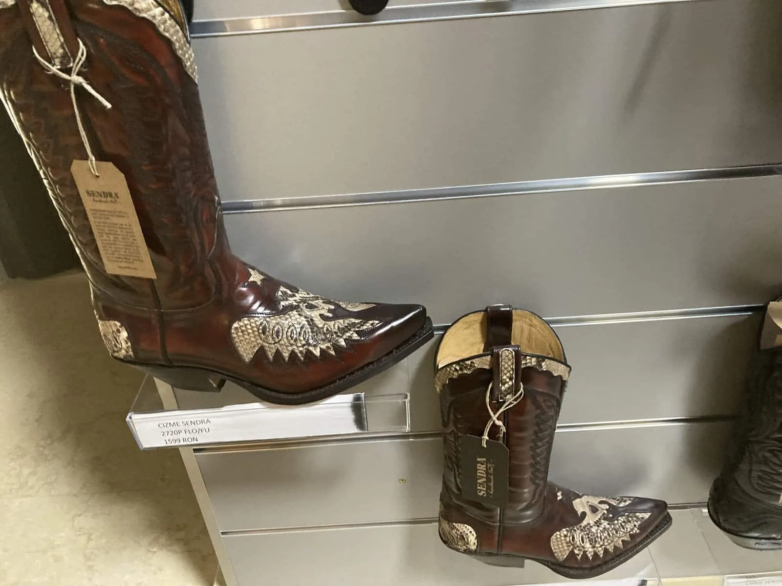 Cizme Exotice / Cowboy SENDRA BOOTS 2720 Florentic Fuchsia Boa