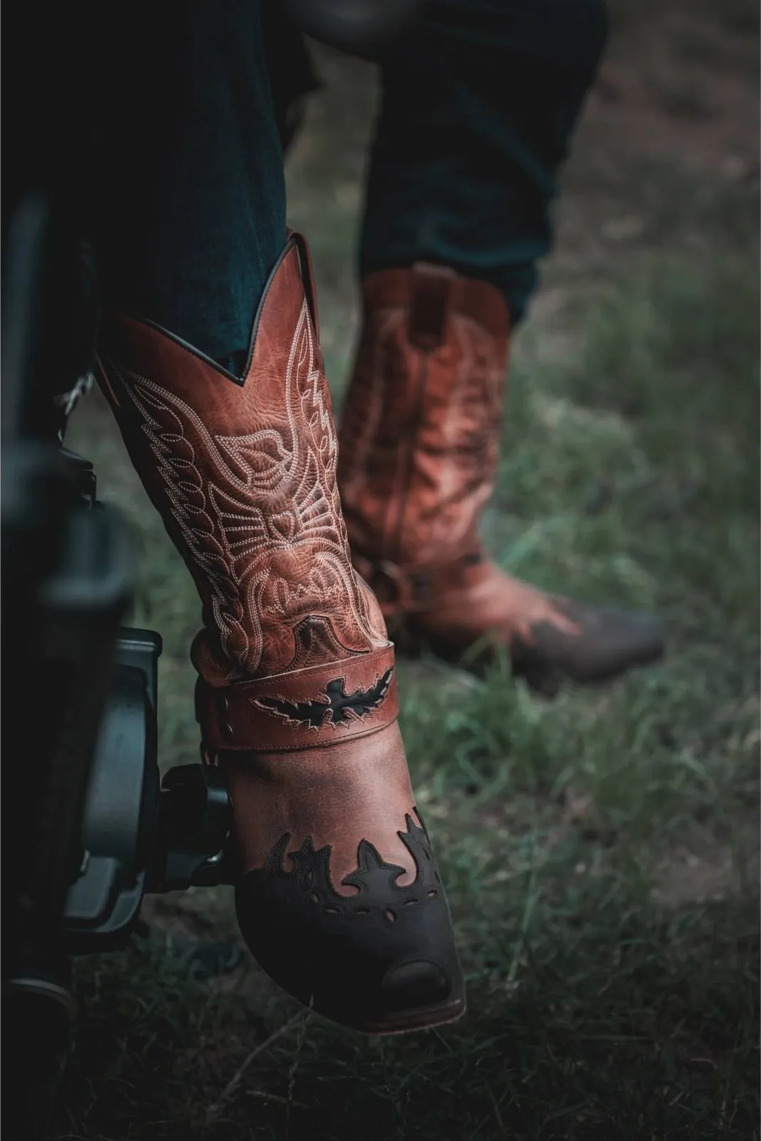 Cizme Cowboy Unisex din Piele Naturală SENDRA BOOTS 7862 Seta