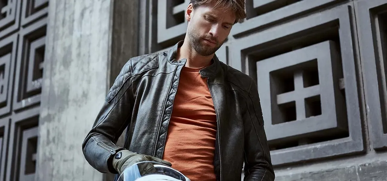 REVIT AVION 3 în context urban