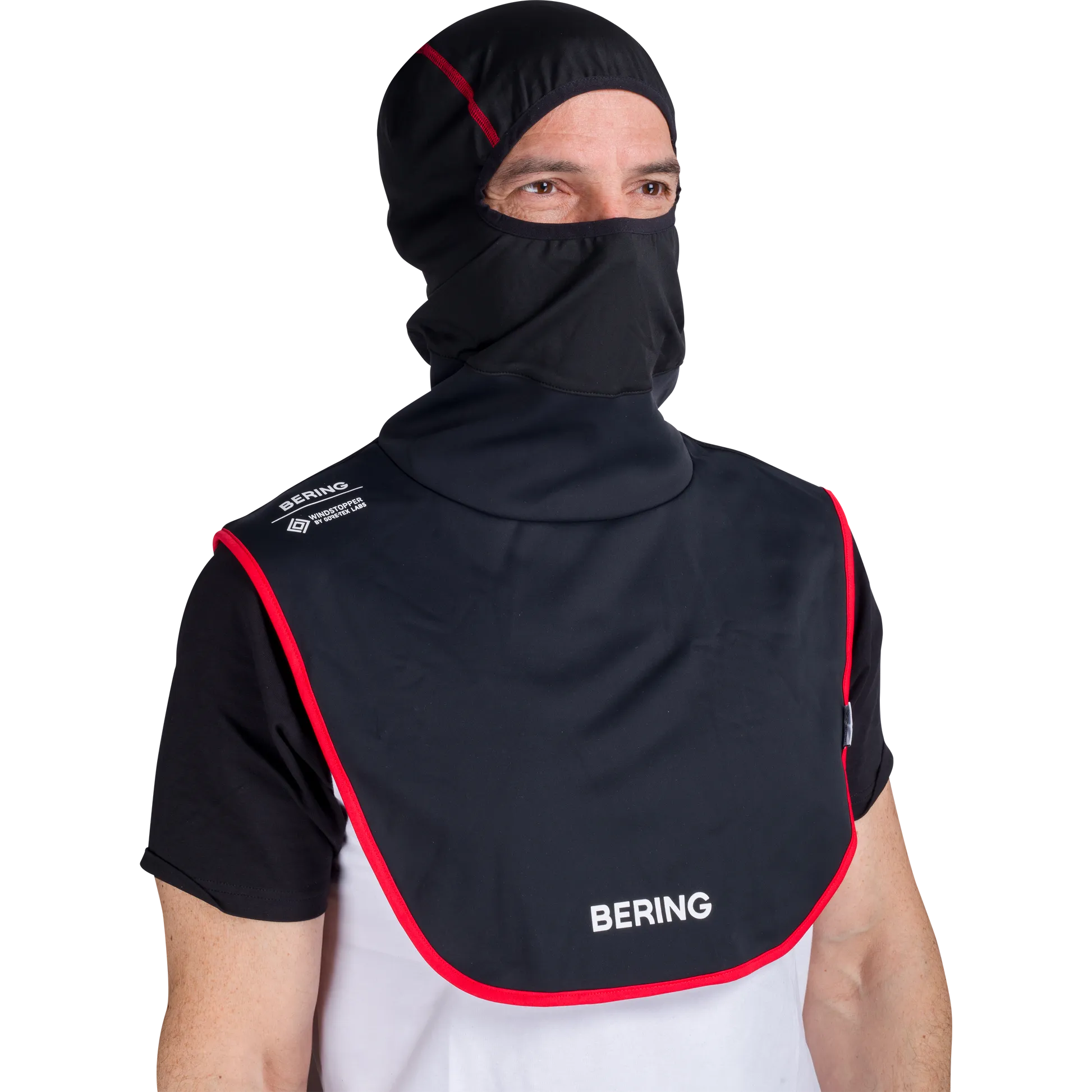 BERING WINDSTOPPER 2 purtat ca variantă mai acoperitoare pentru dimineți reci