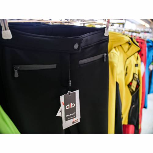 Pantaloni Outdoor / Schi Damă STRINDBERG 5179 SCHOELLER · Negru 