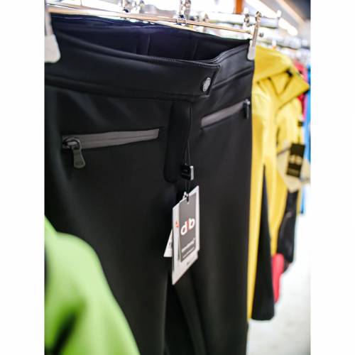 Pantaloni Outdoor / Schi Damă STRINDBERG 5179 SCHOELLER · Negru 